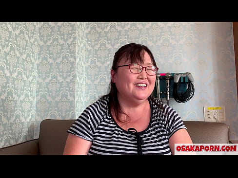 ❤️ Feit japönsk mamma sýnir risastóra brjósta sína og hefur gaman af kynlífsleikfangi. 51 árs gömul asísk móðir talar um kynlífsreynslu sína. Yukiko 1 OSAKAPORN feitur milf ☑ Klám vk á klám is.bladesoul.top ❌️